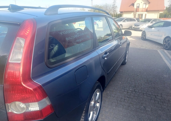 Volvo V50 cena 13300 przebieg: 258000, rok produkcji 2006 z Stalowa Wola małe 704